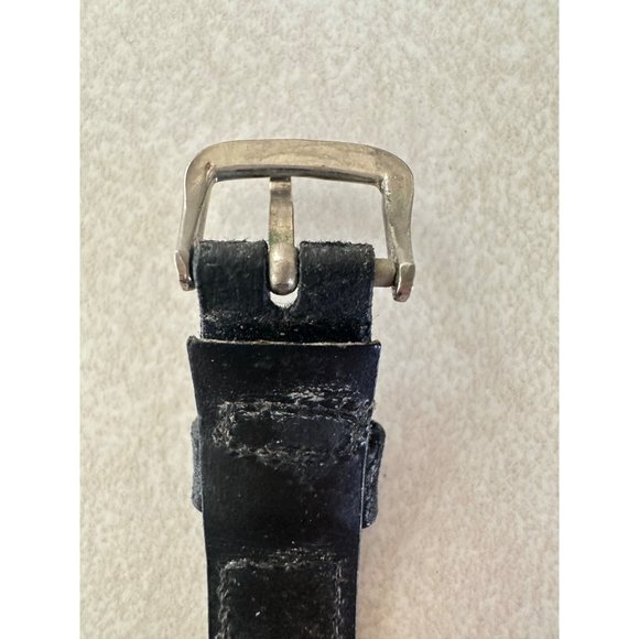 Timex vintage 70s gold bezel white dial manual mechanical black leather watch main image 4